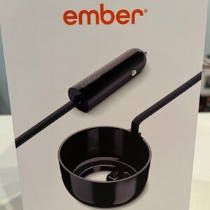 Ember travel mug car charger - Like New!
